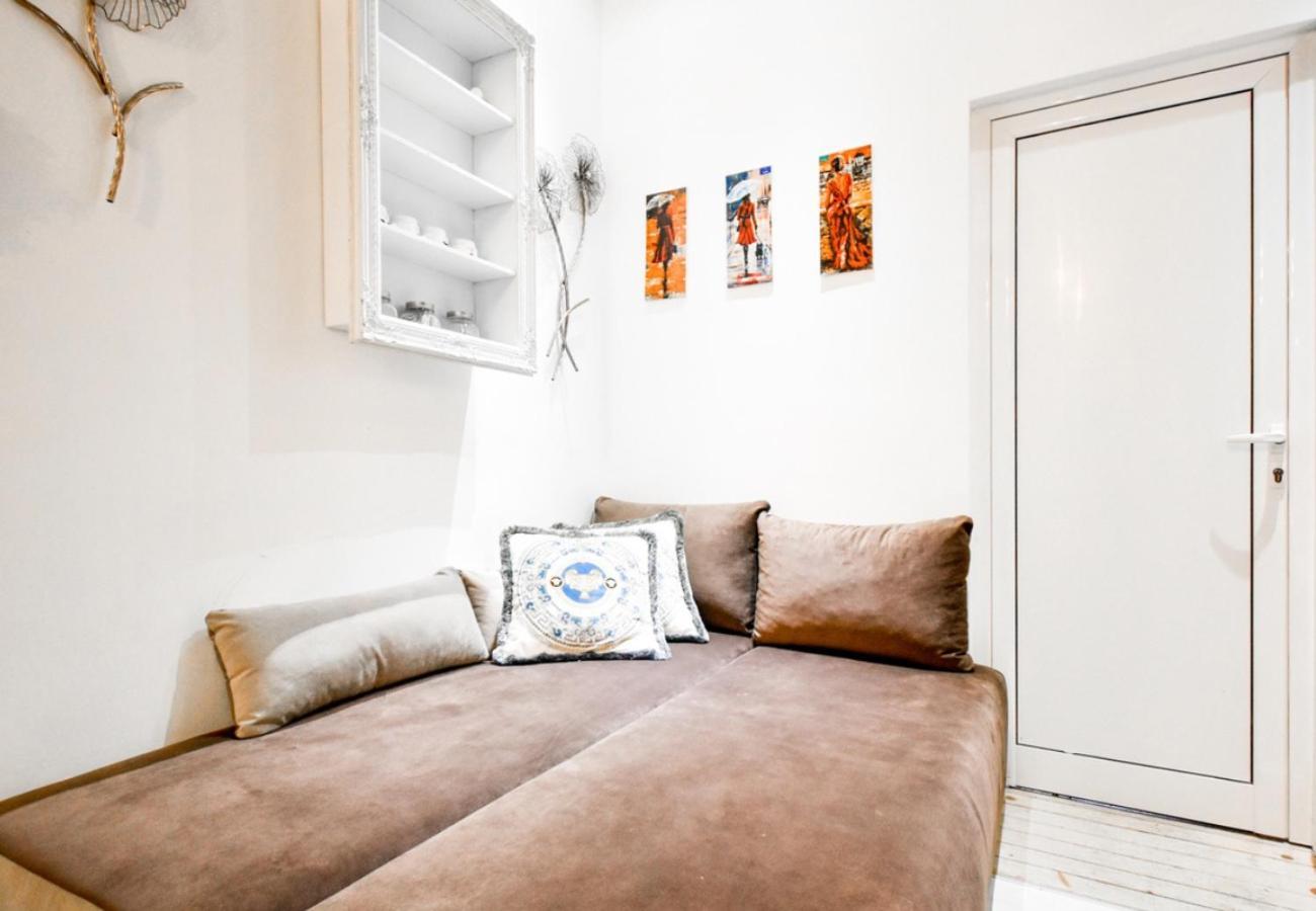 Apartament Dietro L Angolo, 2 Bath *
