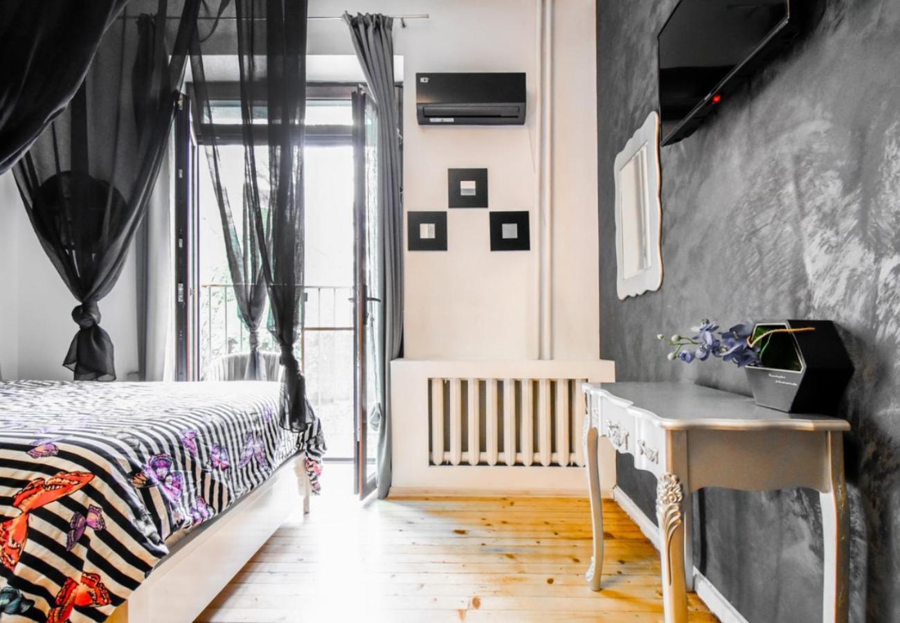 Dietro L Angolo, 2 Bath Apartament