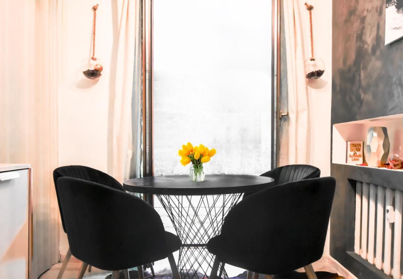 Apartament Dietro L Angolo, 2 Bath *